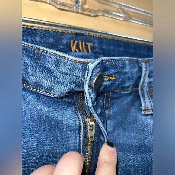 Kut from the Kloth Distressed High Rise Skinny Ankle Raw Hem Jeggings Size 8 - Picture 4 of 10